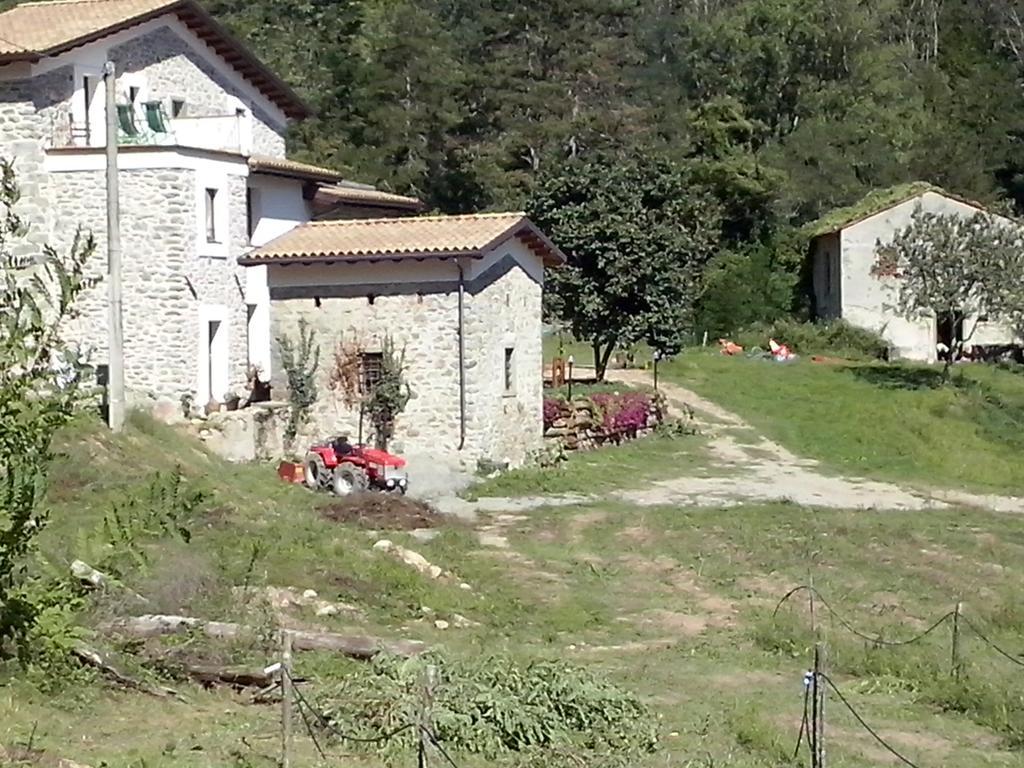 Agriturismo Di La Dall'Acqua Fivizzano Luaran gambar