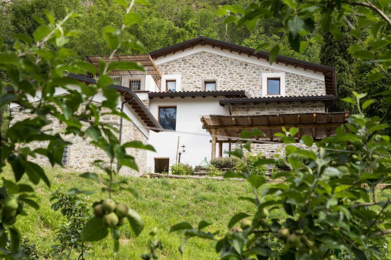 Agriturismo Di La Dall'Acqua Fivizzano Luaran gambar
